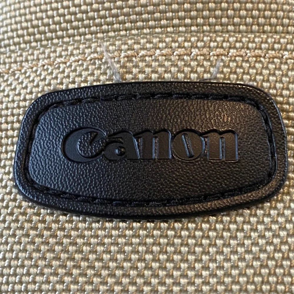 Canon Camera Lens Case LZ1324 Tan Black Faux Leather Padded Pouch Zip Closure